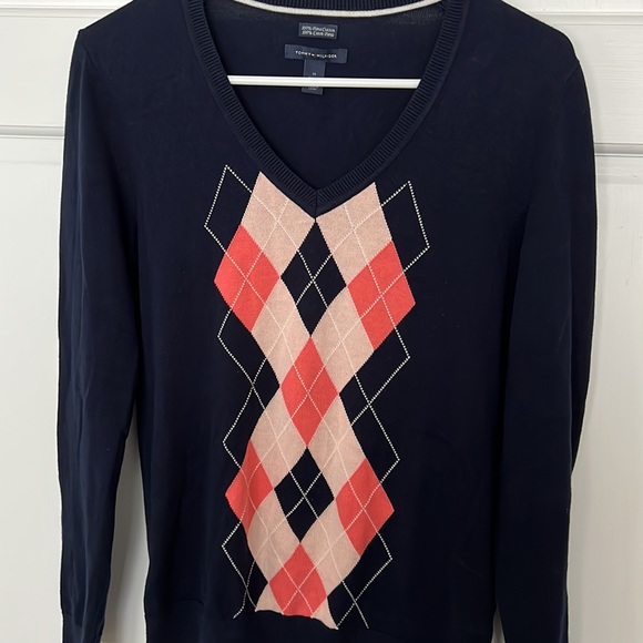 Tommy Hilfiger Argyle V-Neck Sweater - Picture 5 of 6